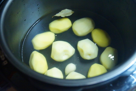 Картофельное пюре с брокколи и соусом песто. тест-драйв.: шаг 2