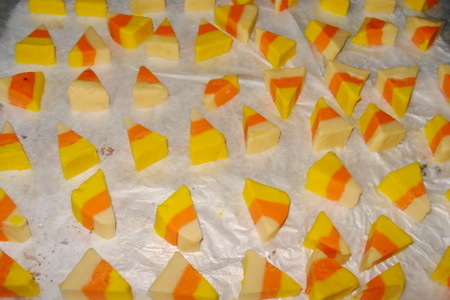Печенье "сладкая кукуруза" для хэллоуина: шаг 8