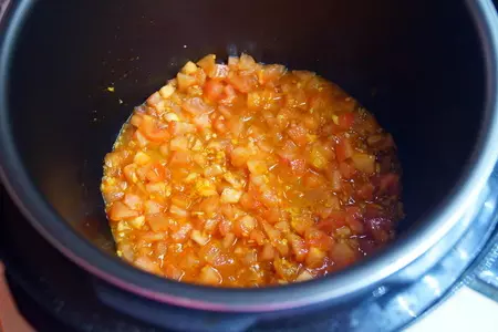 Зелёная стручковая фасоль с помидорами и жареным домашним сыром. тест-драйв.: шаг 9