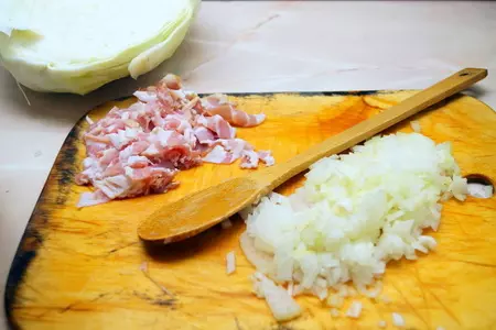 Капуста с беконом, томлённая в сметанном соусе. тест-драйв.: шаг 2