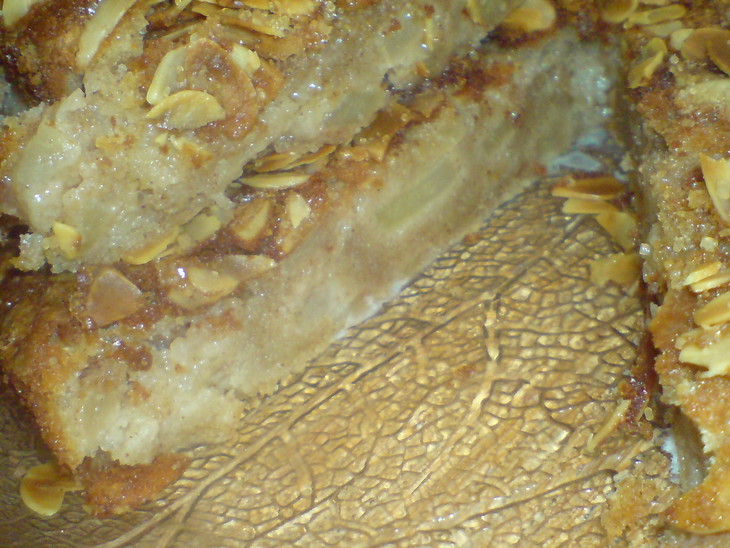 Датский яблочный пирог  с корицей и сметаной//шарлотка по-датски: шаг 8
