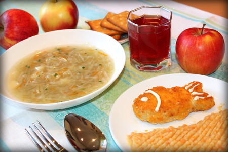 Суп с капустой, рыбные котлеты, картофельно-морковное пюре, компот (идеальный обед за 60 минут): шаг 8