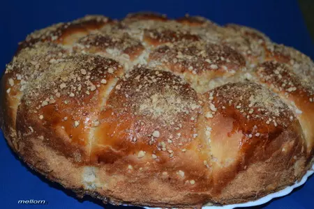 Йогуртовые булочки с творожной массой и карамельно-ореховой корочкой: шаг 8