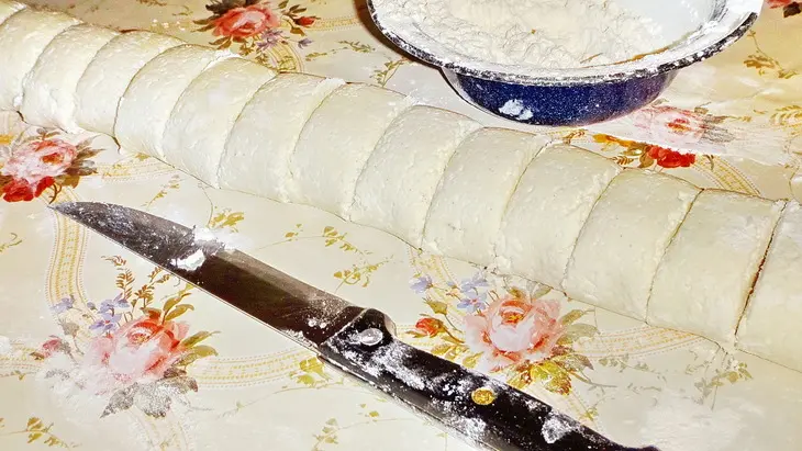 Сырники со сметаной ... по-одесски: шаг 2