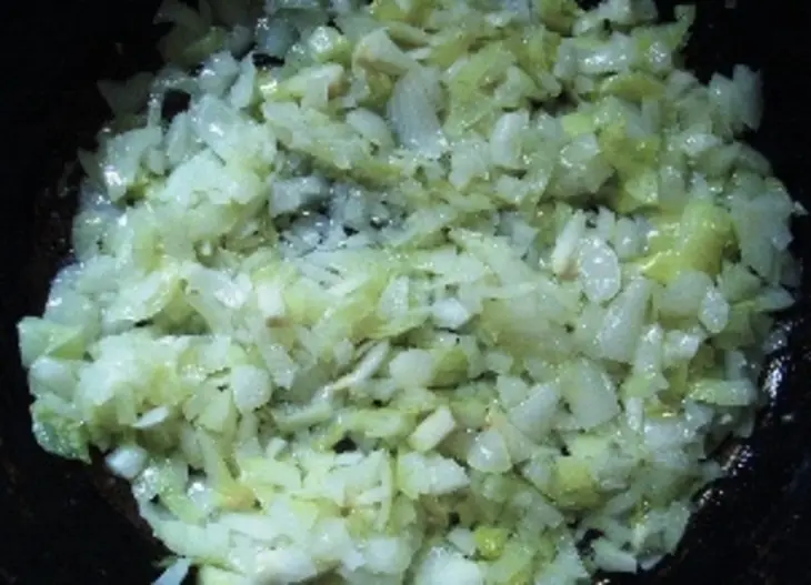 Запеканка картофельно-мясная: шаг 1