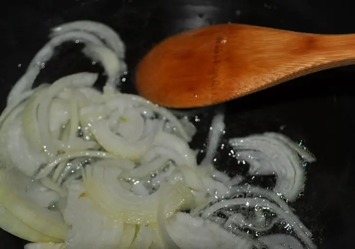 Закуска из сельди с яблоками: шаг 4