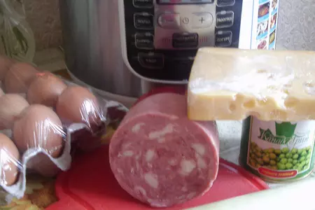Слоеный омлет с ветчиной, горошком и луком-пореем.. тест-драйв.: шаг 1