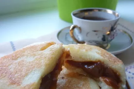 Сырники с варёной сгущенкой (декретные рецептики №29): шаг 3