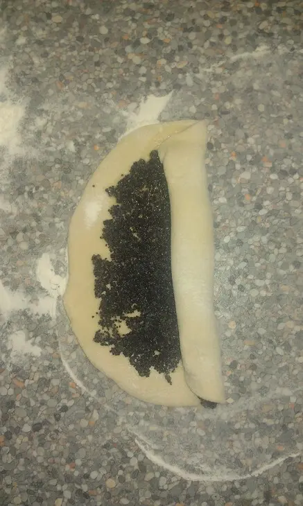 Сахарные плюшки с маком: шаг 6