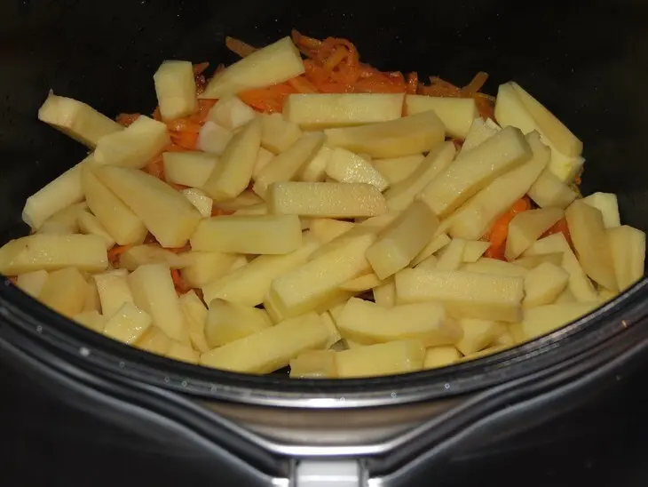 Гороховый суп с копчеными ребрышками: шаг 5