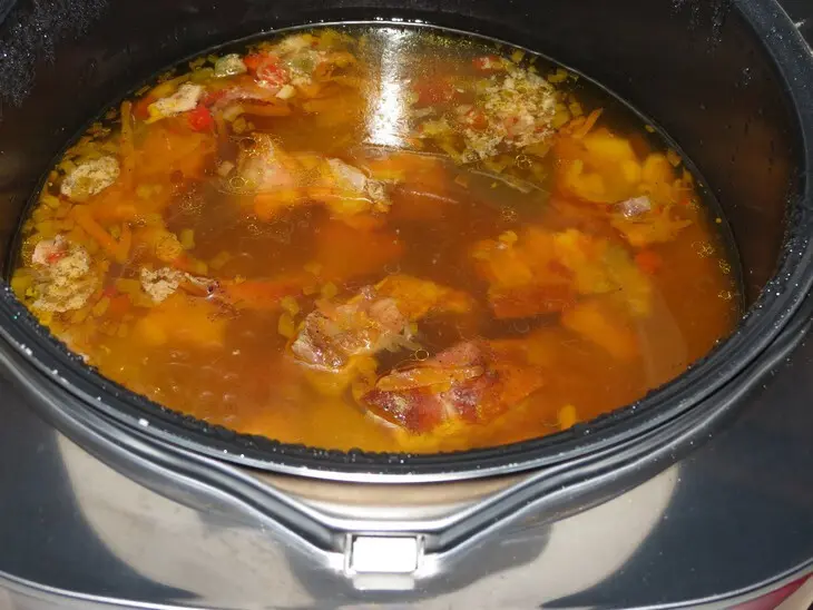 Гороховый суп с копчеными ребрышками: шаг 9