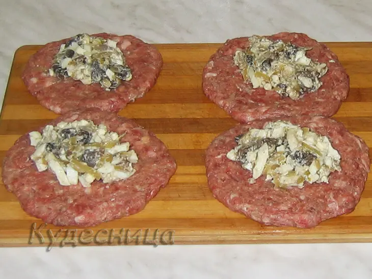 Зразы мясные с грибами (тест-драйв): шаг 4