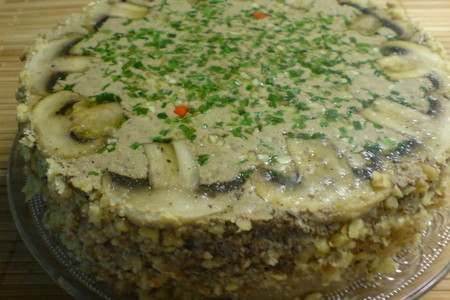 Торт-паштет из телячьей печени с шампиньонами и грецкими орехами.: шаг 8