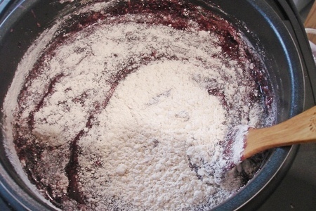Пеламуши или арабский маль-бан, десерт из виноградного сока и орехов  тест драйв vitek: шаг 4