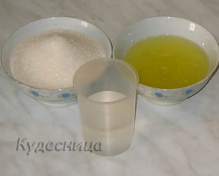 Пирог с брусникой и меренгой: шаг 10