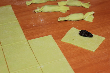Сладкая паста "конфетки с сухофруктами" (тест-драйв): шаг 8