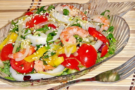 Салат с креветками и кальмарами от сержа марковича: шаг 7