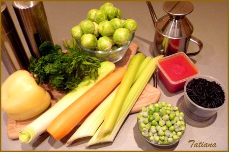 Овощной суп с брюссельской капустой и диким рисом в мультиварке ( тест-драйв ): шаг 1