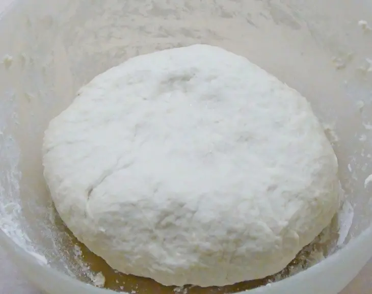 Пшеничный хлеб с ароматными травами и чесноком: шаг 2