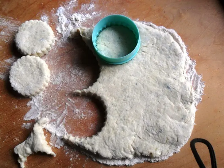 Сконы с сыром и зеленью: шаг 4