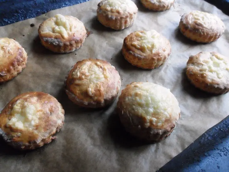 Сконы с сыром и зеленью: шаг 6