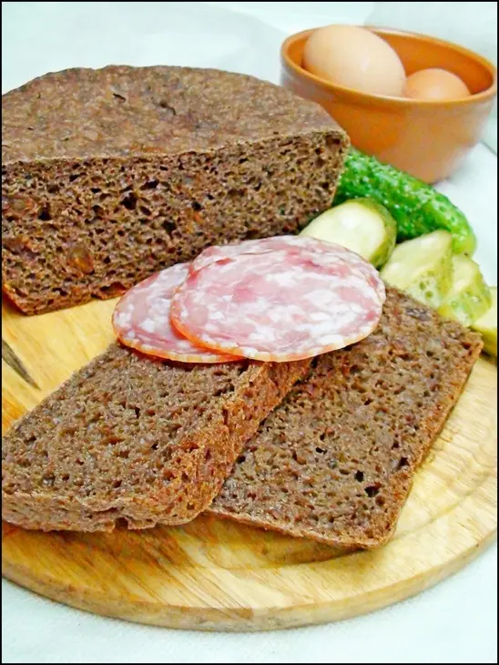 Ржаной хлеб с какао и изюмом в мультиварке: шаг 8