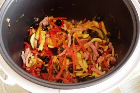 Мясной суп с пикантными равиолями: шаг 3