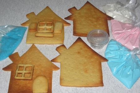 Имбирное печенье с глазурью "рождественские домики": шаг 4