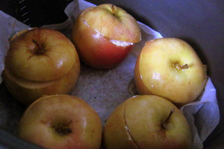 Яблоки фаршированные творогом и цукатами (тест-драйв): шаг 11