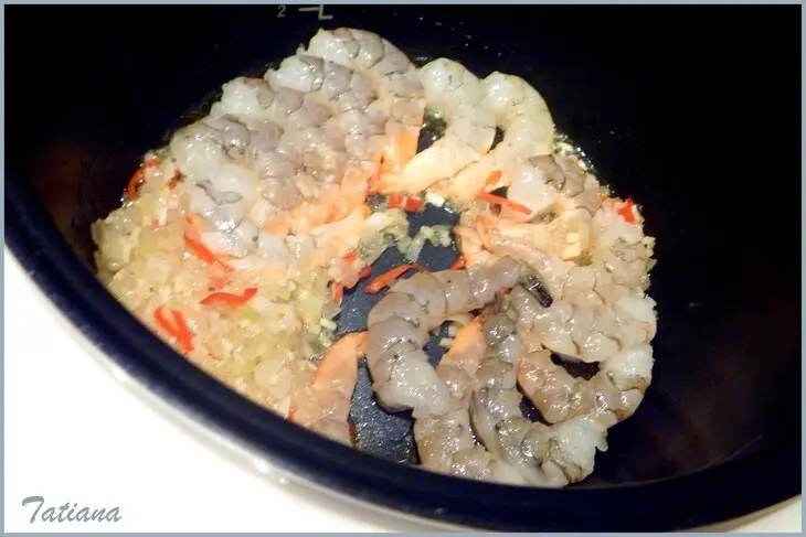 Спагетти с морепродуктами в мультиварке ( тест-драйв ): шаг 4