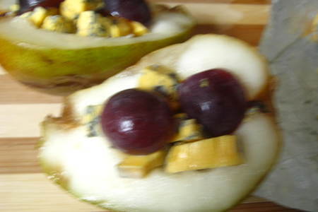 Десерт из груши с золотистым "лазуром" и виноградом (тест-драйв): шаг 6