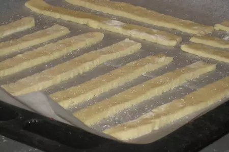 Сырные палочки к пиву: шаг 9