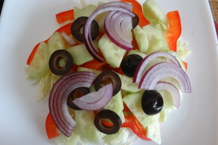 Лёгкий салатик в средиземноморском стиле: шаг 4