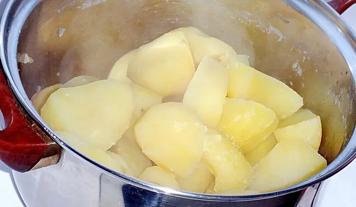 Апулийский картофельный пирог / torta di patate alla pugliese: шаг 1
