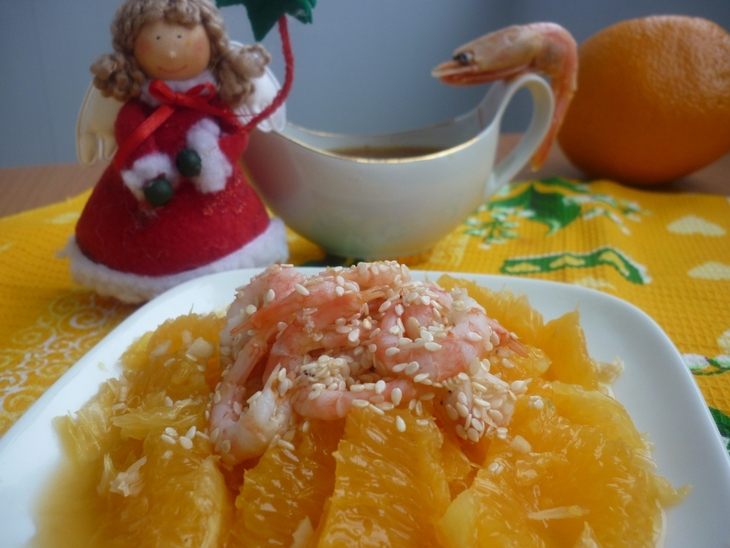 Салат с апельсинами и креветками "праздник к нам приходит...!": шаг 8