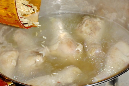 Суп из бараньего гороха с курицей / shourabit djaj mah hommous: шаг 4