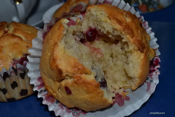 Йогуртовые кексы с яблоком и клюквой: шаг 9