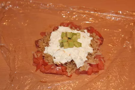 Новогодние шары из лосося: шаг 4