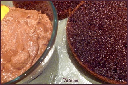 Торт шоколадно-кофейный с миндально-медовым кремом в мультиварке: шаг 12