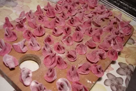 Сappellacci dei brigante или шляпы разбойников с мясным рагу.: шаг 5