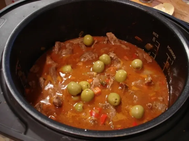 Сappellacci dei brigante или шляпы разбойников с мясным рагу.: шаг 10
