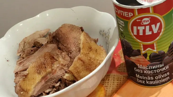 Утка с овощами и маслинами по-критски: шаг 3