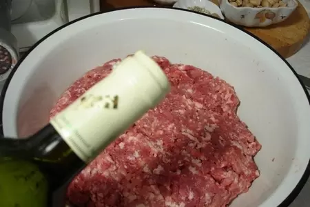 Домашняя мортаделла с оливками.: шаг 3
