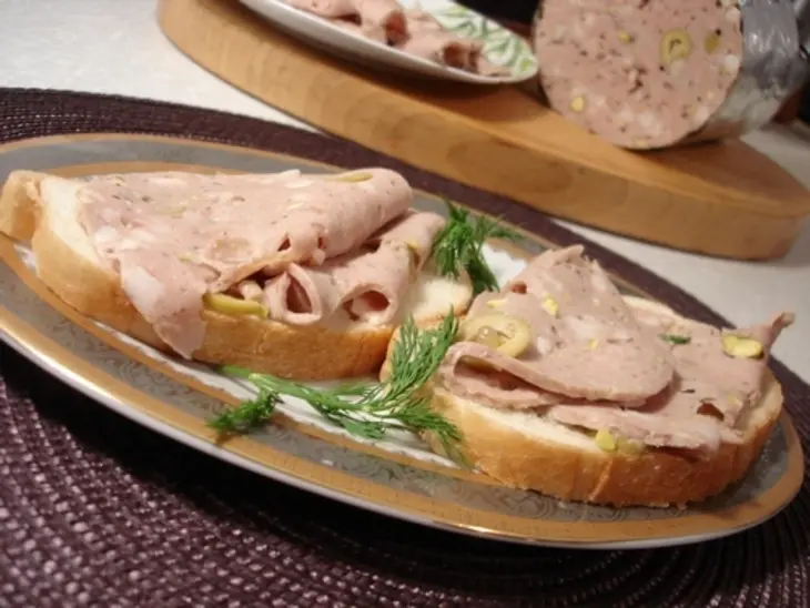 Домашняя мортаделла с оливками.: шаг 13