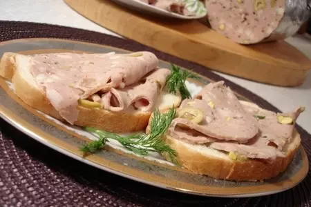 Домашняя мортаделла с оливками.: шаг 13