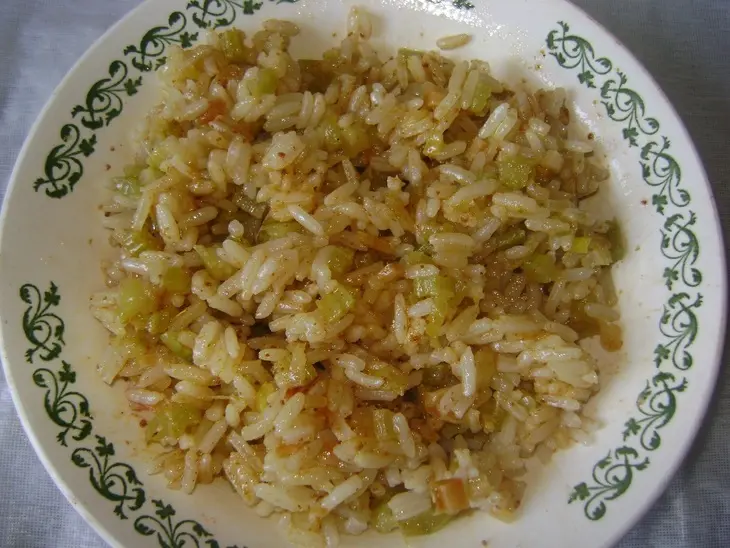 Мясной рулет с разноцветным рисом: шаг 9