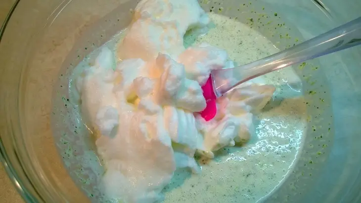 Праздничный рулет с ветчиной и брокколи: шаг 7