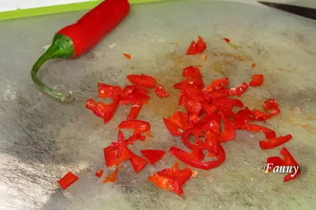 Цыпленок в кокосовом маринаде с сальсой из ананаса и киви: шаг 2
