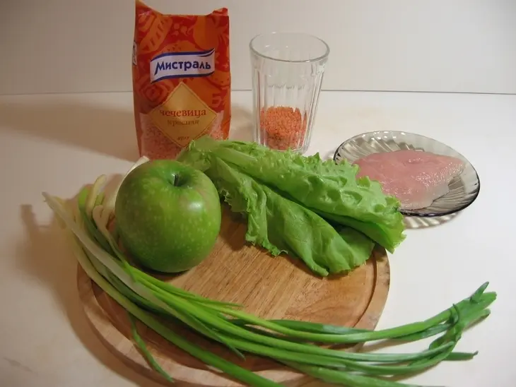 Салат из чечевицы с курицей: шаг 1