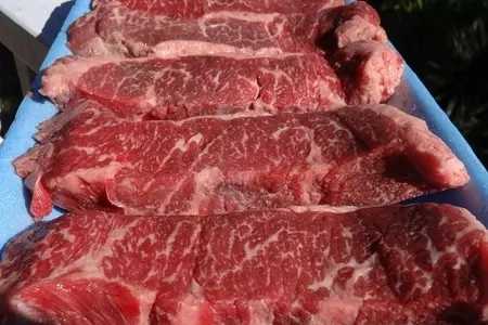 Вкусно кушаем,или как пожарить мясо: шаг 1